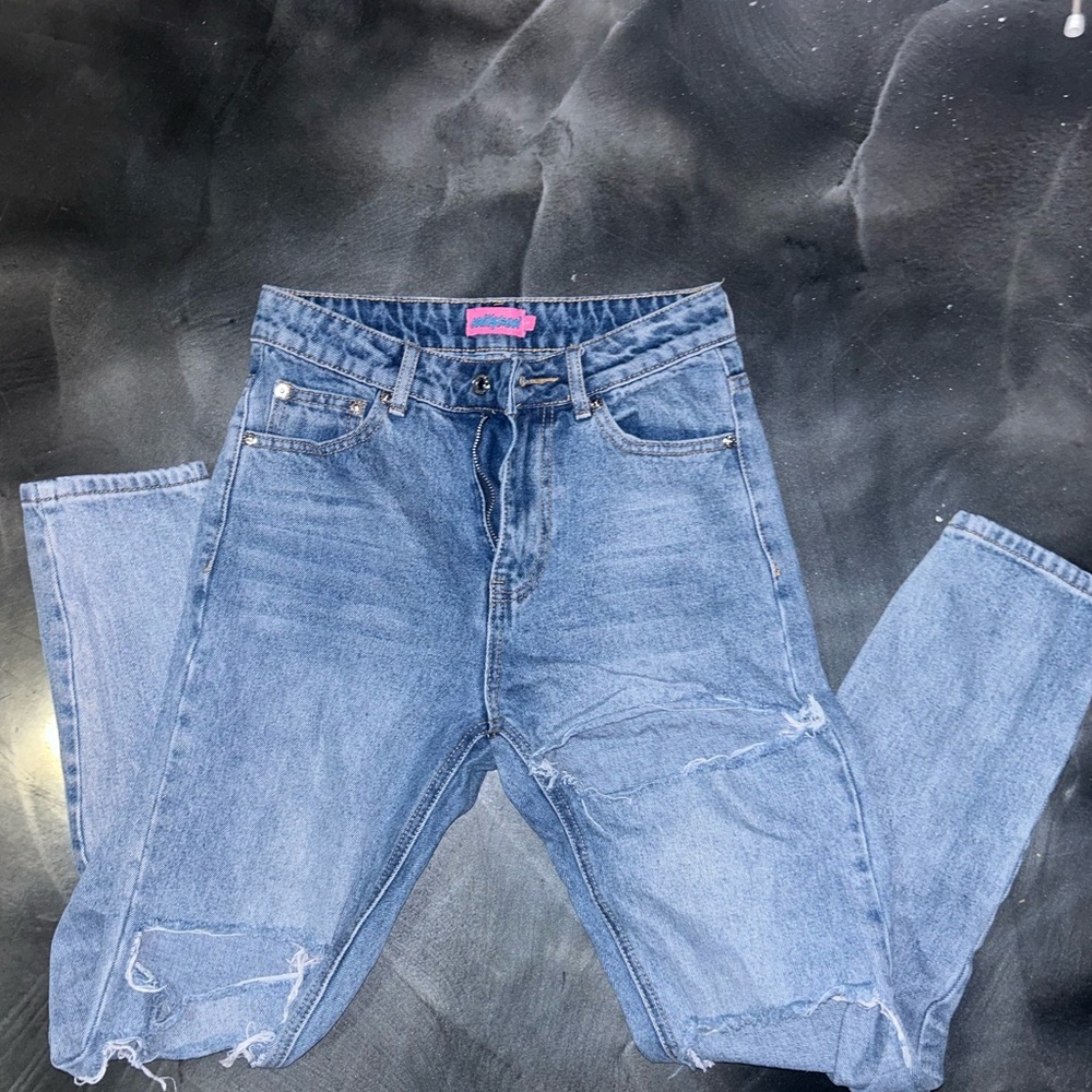 Edikted Elle super ripped mom jeans